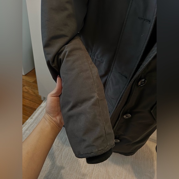 Canada Goose-- Rossclair Parka Heritage W/Coyote Trim Hood - Picture 6 of 15